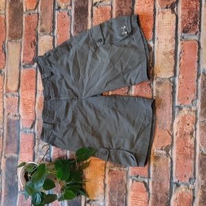 Under Armour shorts